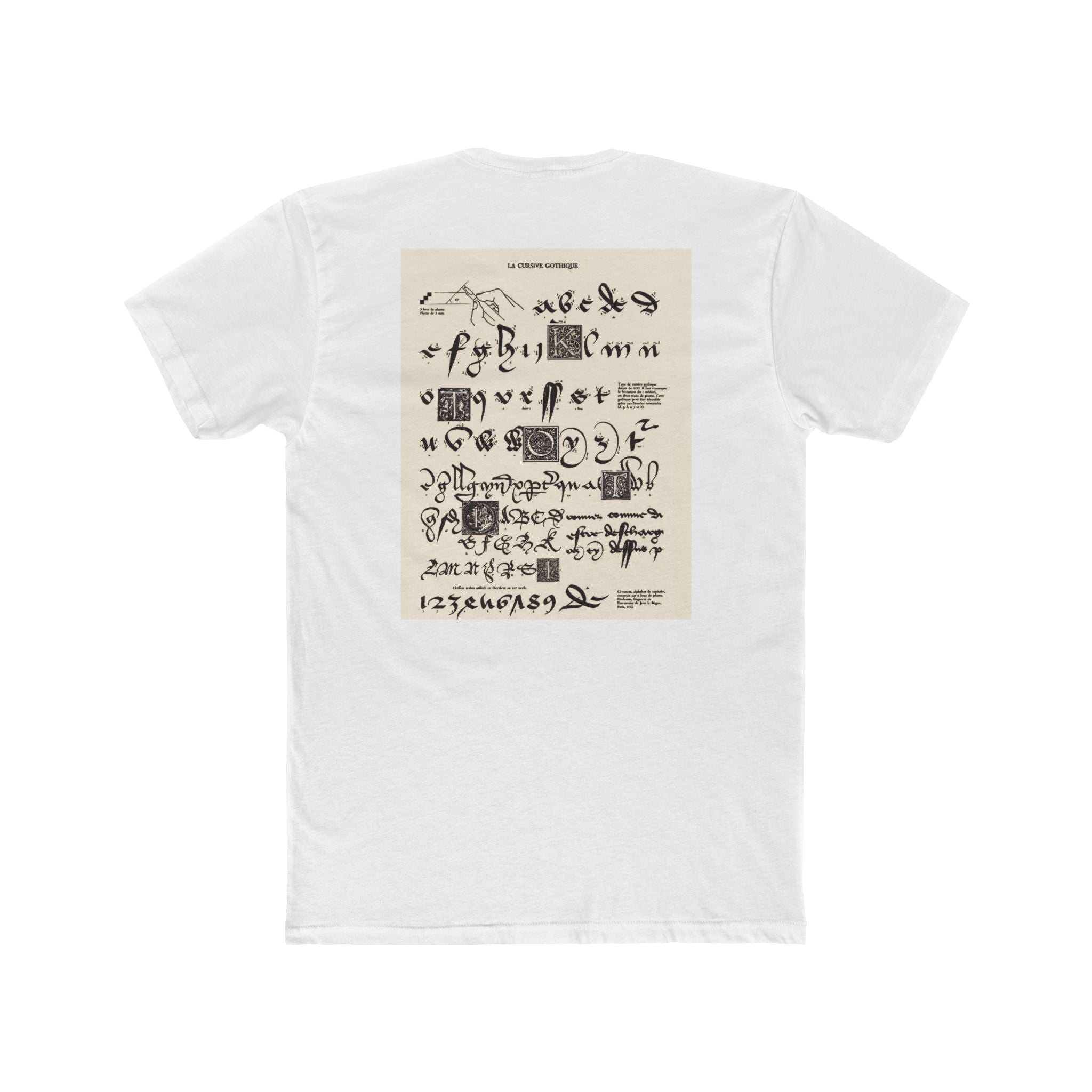 кто ты gothic graphic tee.