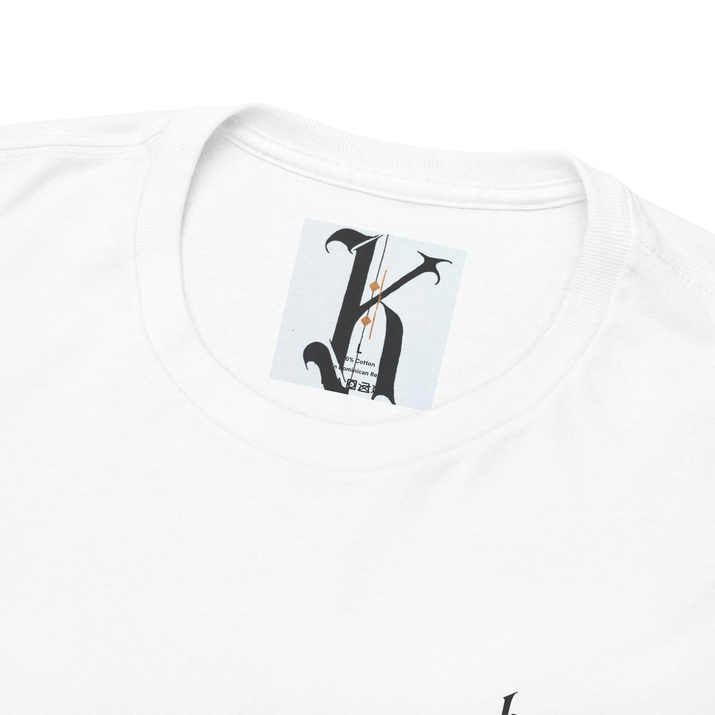 кто ты logo heavy graphic tee.